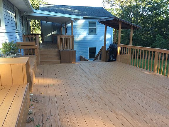 Main deck and grill area