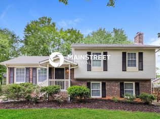 3730 Danube Dr, Winston Salem, NC 27105