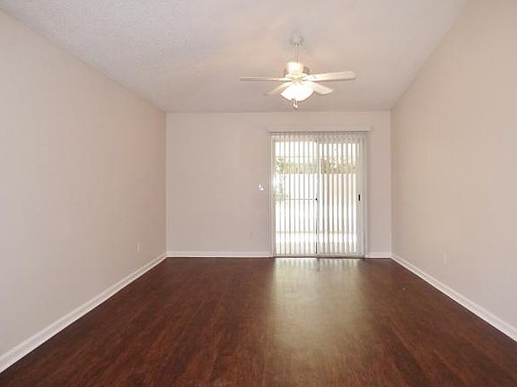 2nd image of 2341 Townsquare Dr