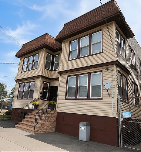 413-415 Lyons Ave #1 Photo 1 413-415 Lyons Ave #1 Photo 1