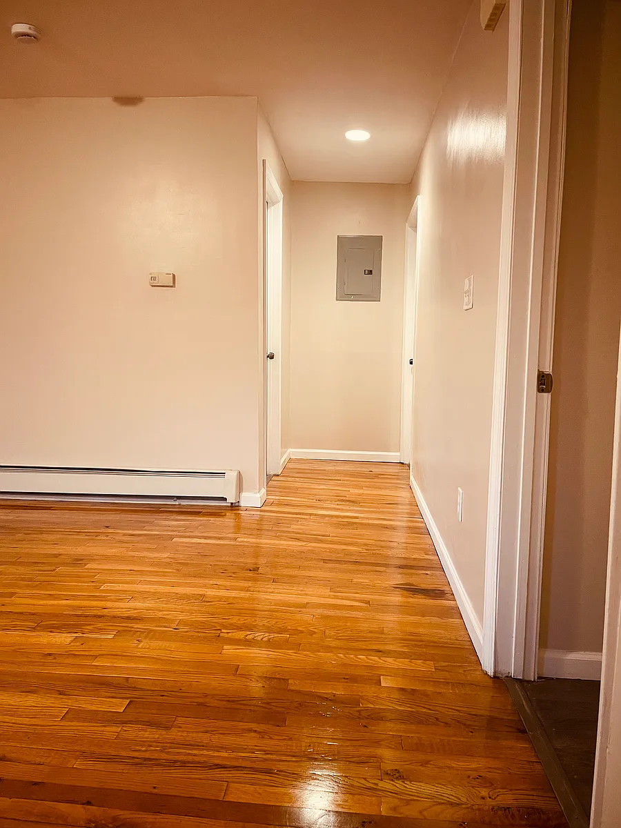 Building Photo - 253rd St