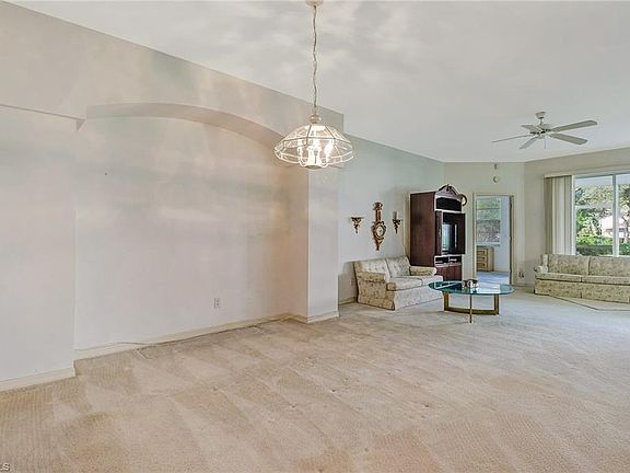 5th image of 25031 Banbridge Ct APT 102