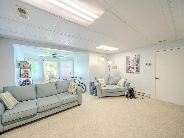 332 Flower Dr — Photo 24