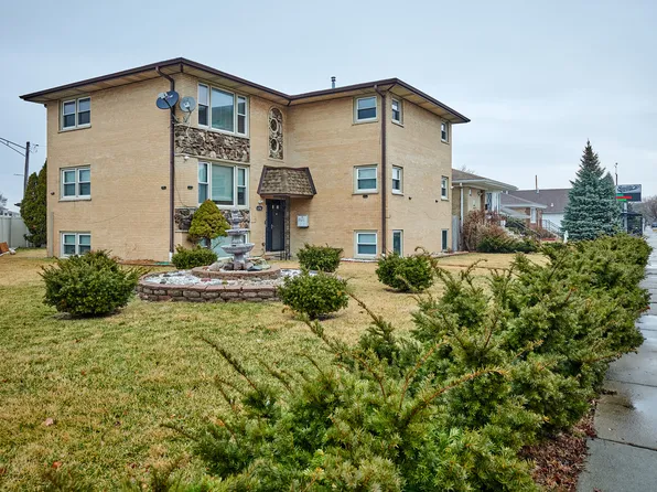 6780 W Forest Preserve Dr Unit 2, Harwood Heights, IL 60706