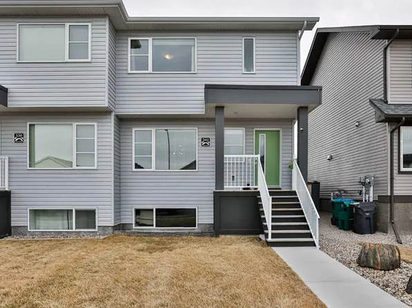 340 N Coalbanks Blvd W, Lethbridge, AB T1J 4V4
