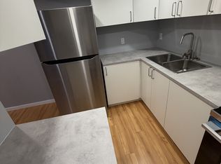 55 Glengarry Rd, Saint Catharines, ON L2T2V4