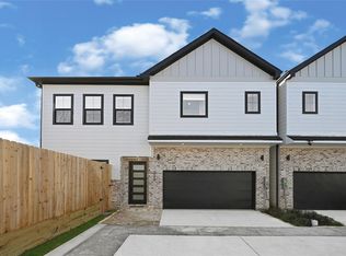 2589 W Paul Quinn St, Houston, TX 77091