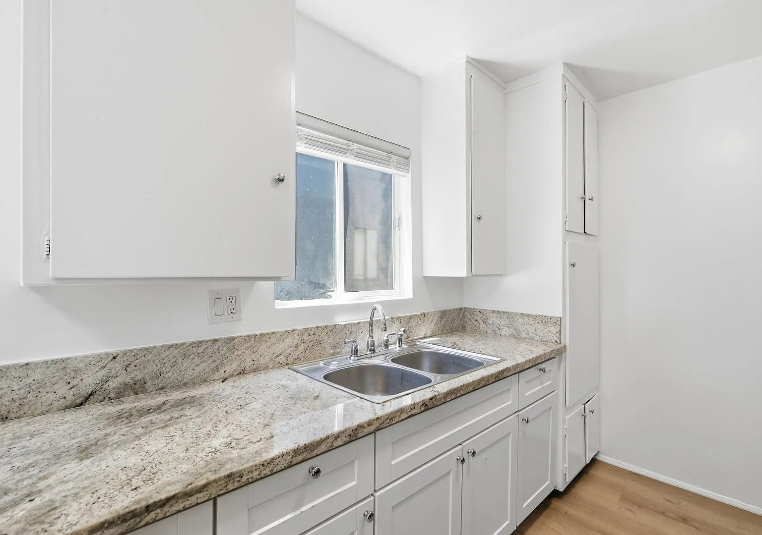 7100 Fulton Ave — Photo 3