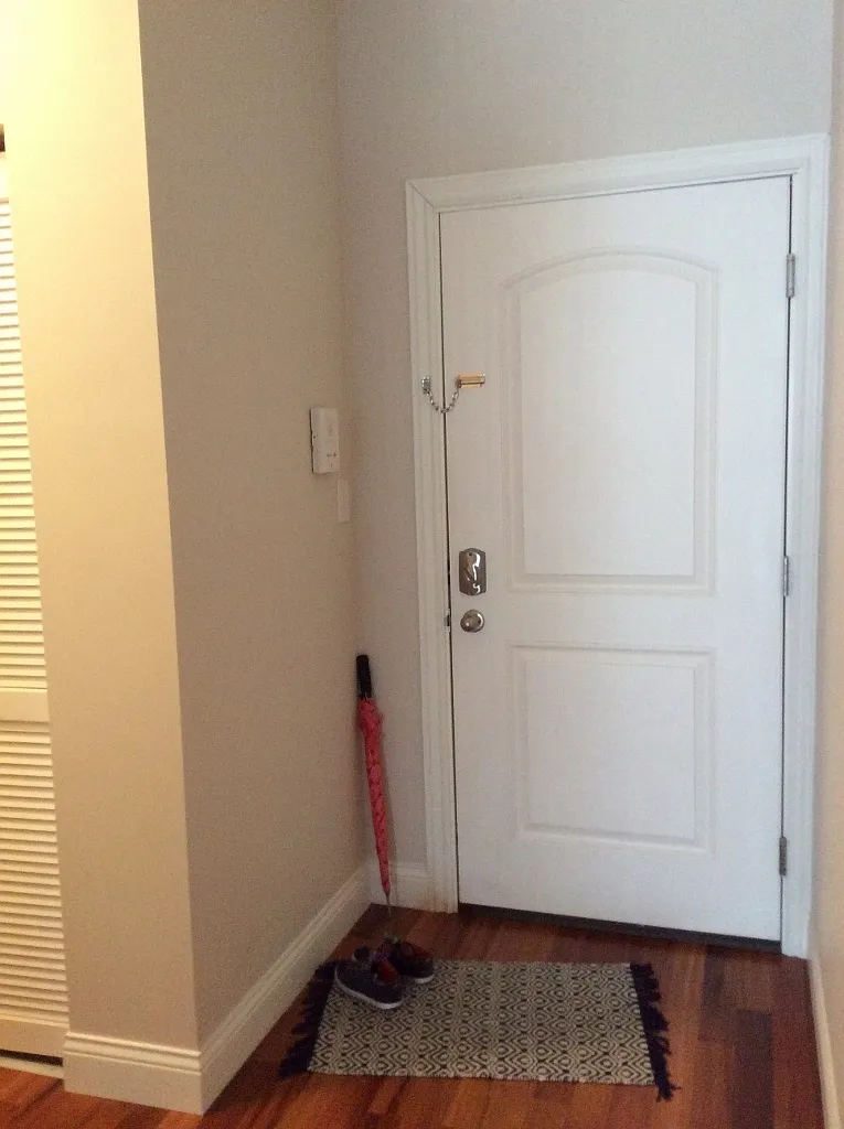 Walnut Place - 340 S. Walnut — Photo 3