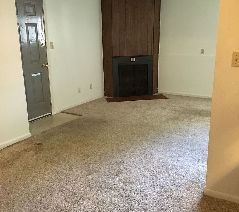 1st image of 210 S 13th St APT 8