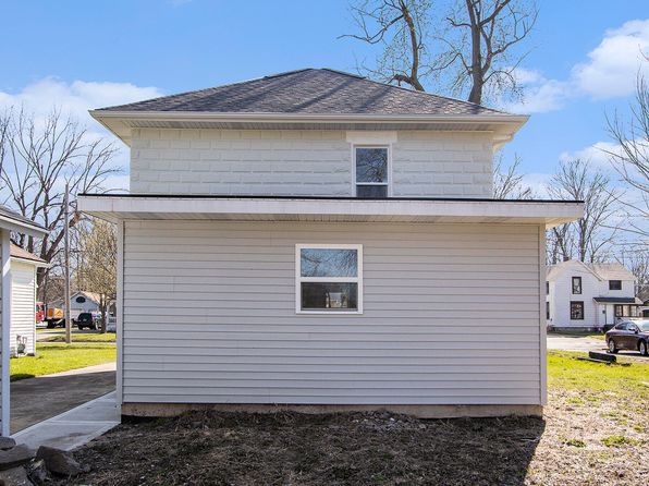208 Susan Ave, Sturgis, MI 49091
