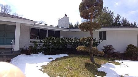 2nd image of 37 Stephen Pl