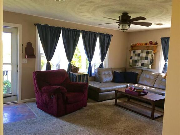 2nd image of 261 Chariss Ave