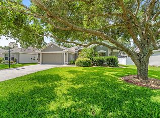 12041 NE 51st Cir, Oxford, FL 34484