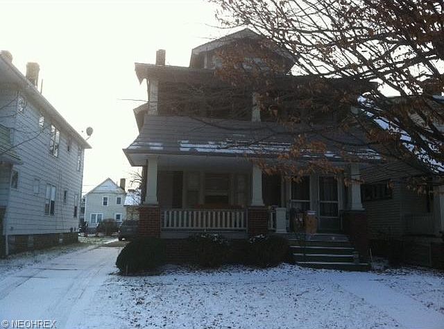1st image of 2088 Wascana Ave