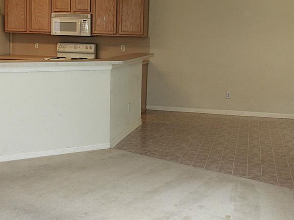 5th image of 12923 Nightshade Crest Ln