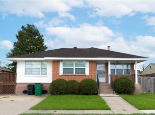 547 Diplomat St, Terrytown, LA 70056