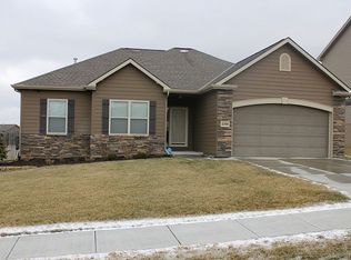 21406 Lincoln Blvd, Gretna, NE 68028