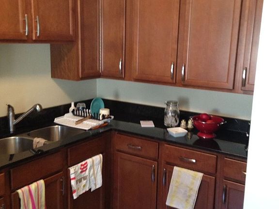 4th image of 2315 Colfax Ave S APT 36