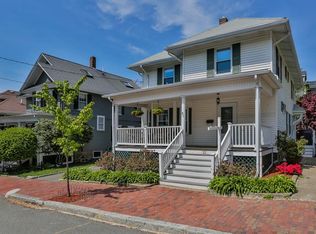 22 Pickett St, Beverly, MA 01915