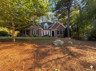 205 Tynemouth Dr, Cary, NC 27513