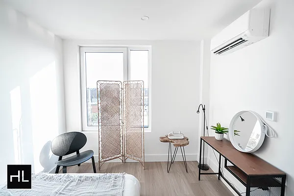 Rented by Highline Residential | media 76