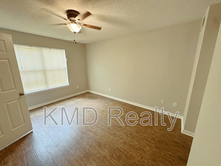 5745 Prescott Ct — Photo 13