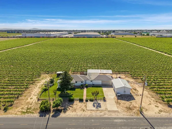 15661 N Curry Ave, Lodi, CA 95240