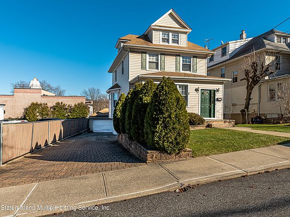 2nd image of 15 Renwick Ave