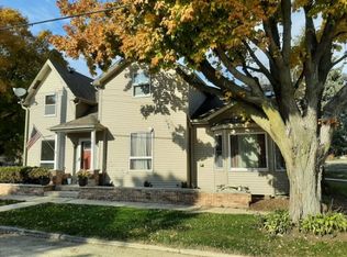 101 W Hardanger Gate, Lee, IL 60530