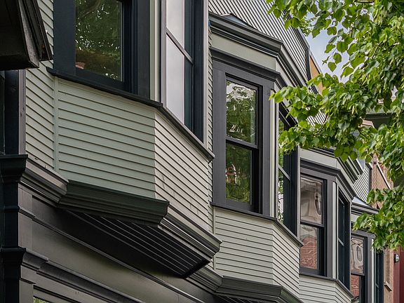 3rd image of 3493 Commercial St #302