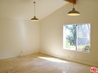 28401 Pacific Coast Hwy #B, Malibu, CA 90265