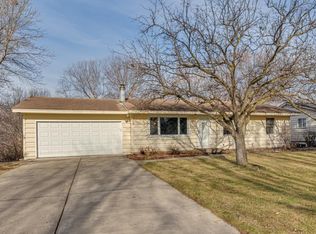 1680 29th Ave NW, New Brighton, MN 55112