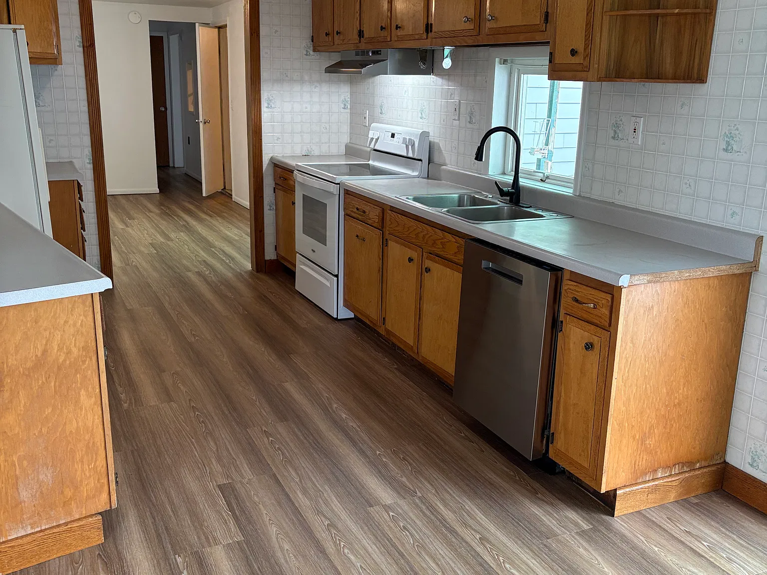 3 bed, 1500 sqft, $2,500 — Photo 4