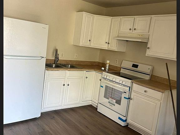 4th image of 4745 5th St #B