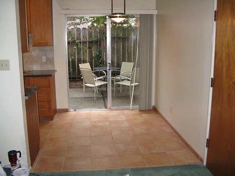 1903 Virginia St #3 — Photo 4