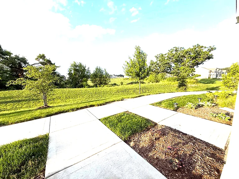 1442 Yosemite Way — Photo 42
