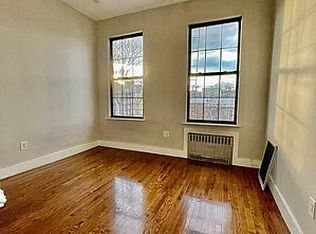 1137 Greene Ave #3R, Brooklyn, NY 11221