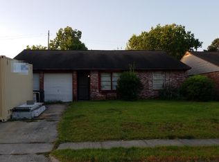 3826 Grapevine St, Houston, TX 77045