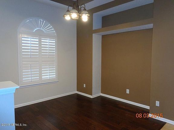 3rd image of 13466 Teddington Ln