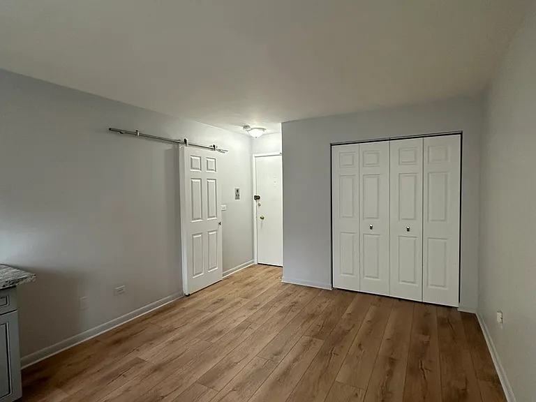 2629 N Hampden Ct #213 — Photo 9
