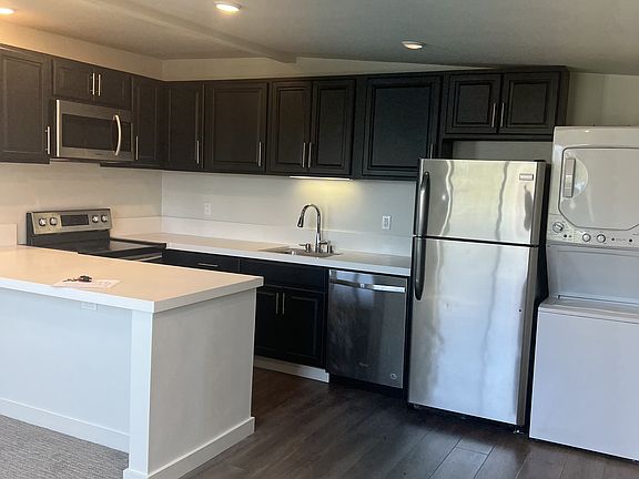 2nd image of 4024 Ibis St APT D