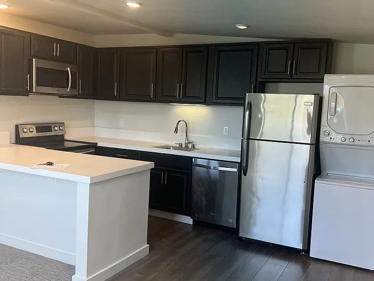 4024 Ibis St #D — Photo 2