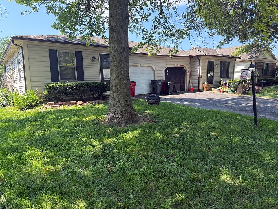 2nd image of 2305 Deerfield Dr