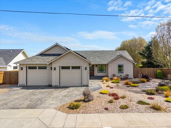 1100 5th St, Ferndale, CA 95536