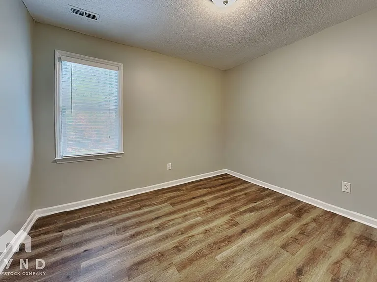 613 Jordan Ridge Ln — Photo 15