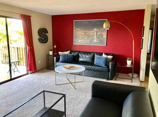 204 S 101st St #2, Seattle, WA 98168