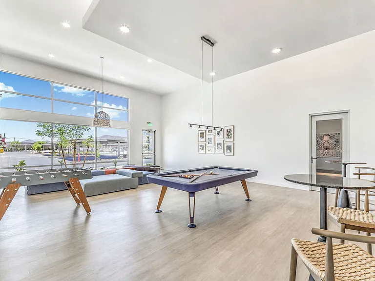 Ariva Luxury Residences — Photo 59