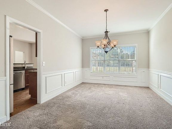 5th image of 725 Becky Ct