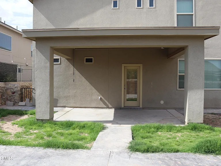 12616 Arrow Weed Dr — Photo 35